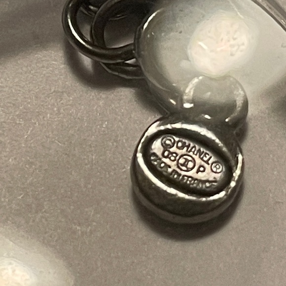 CHANEL number 5 bracelet - Picture 6 of 6